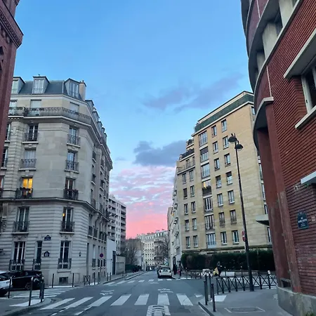 Lovely Parisian * Parijs