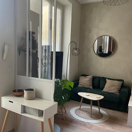 Appartement Lovely Parisian *